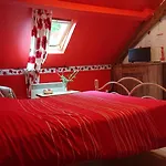Les Du Relais