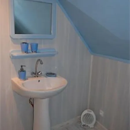 Les Du Relais Bed and Breakfast